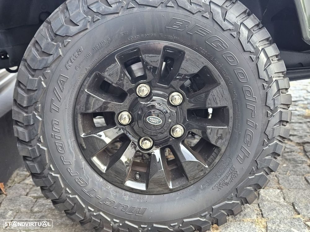 Land Rover Defender 110 2.5 Td5 CD SE - 20
