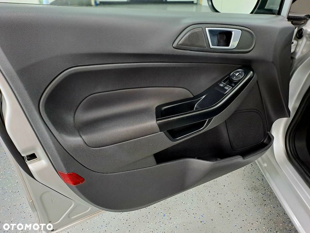 Ford Fiesta 1.25 Silver X (Trend) EU5 - 9