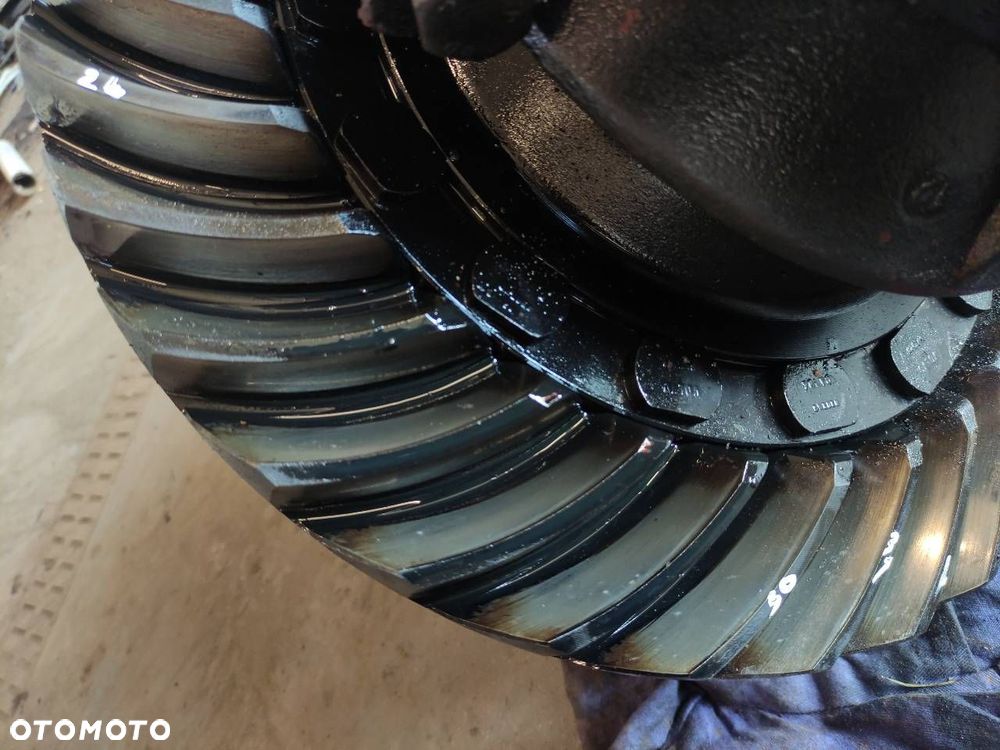 WKŁAD DYFRA MOST GŁÓWKA VOLVO FH 12 31:10 31/10 - 6