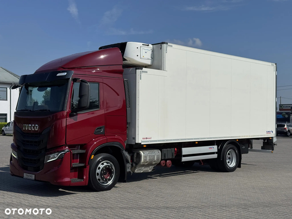 Iveco X-WAY  360