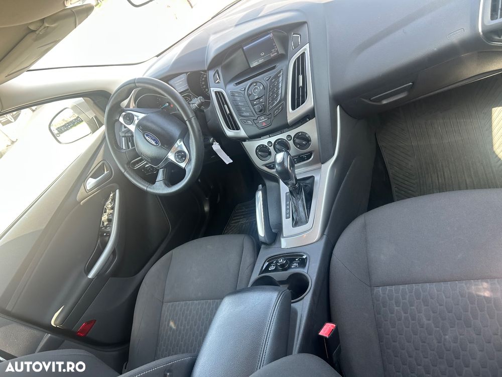 Ford Focus 2.0 TDCI DPF Aut. Champions Edition - 16