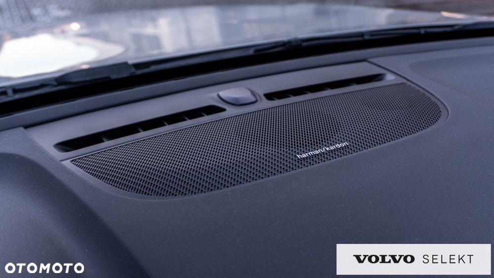 Volvo XC 40 - 21