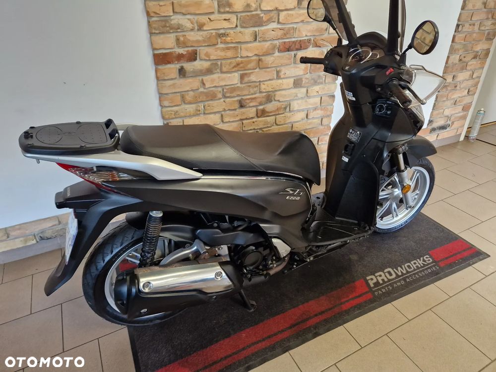 Honda SH - 8