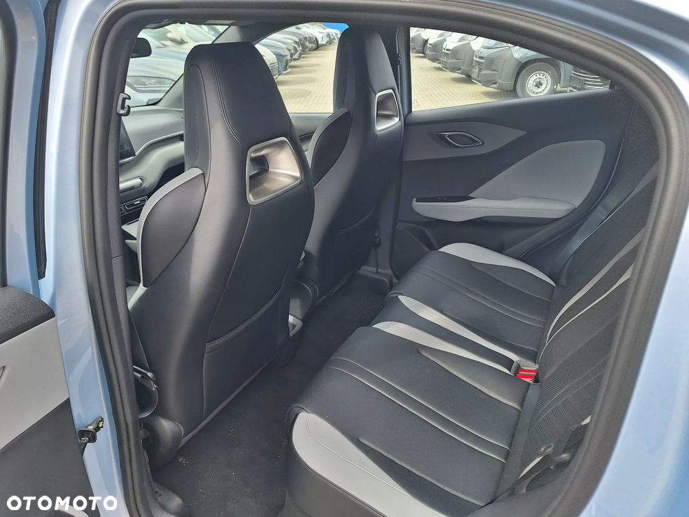 BYD Dolphin Surf 43.2kWh Boost - 8
