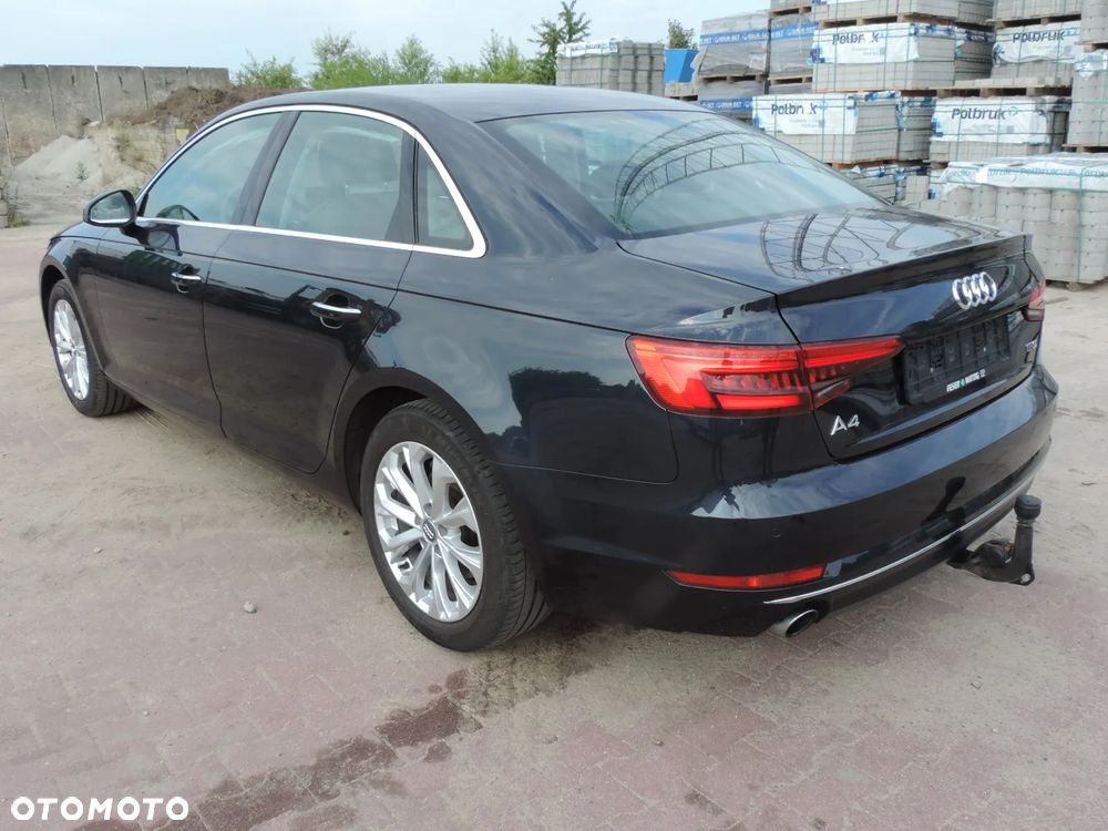 Audi A4 Limousine 1.4 TFSI Design - 2
