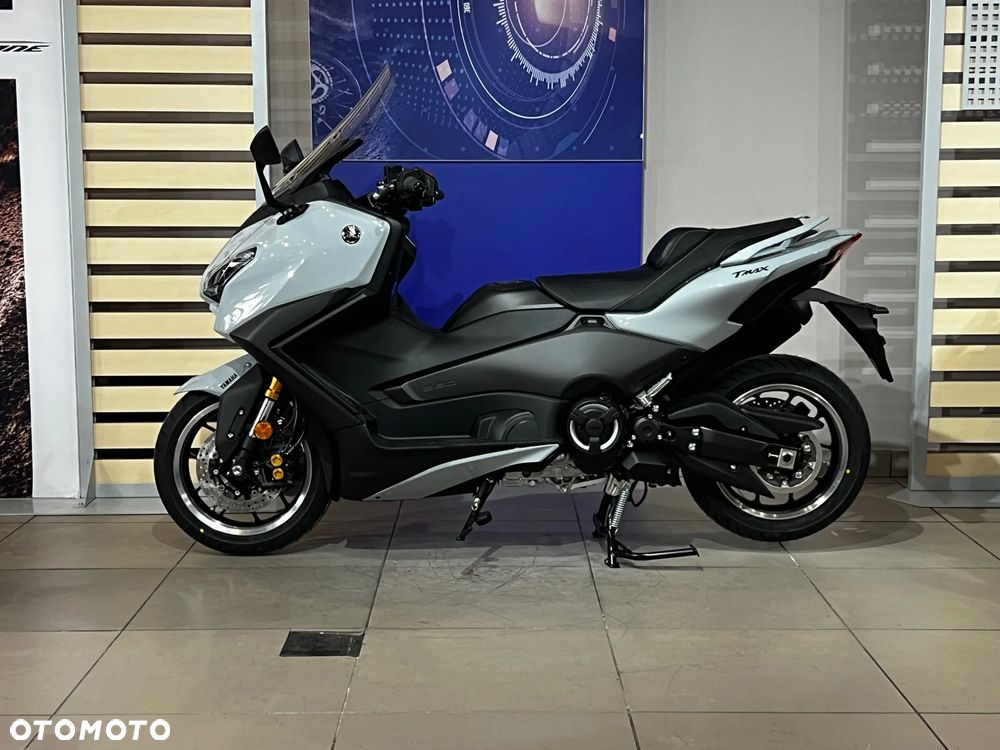 Yamaha Tmax - 2