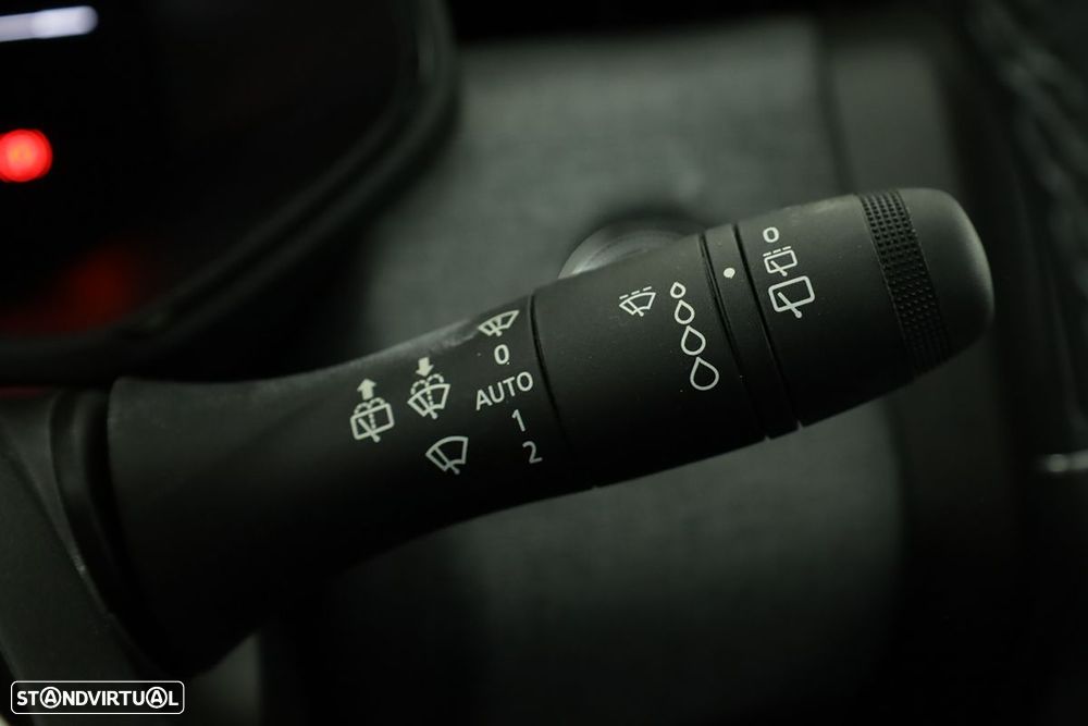 Mitsubishi Colt 1.0 MPI-T Invite - 17