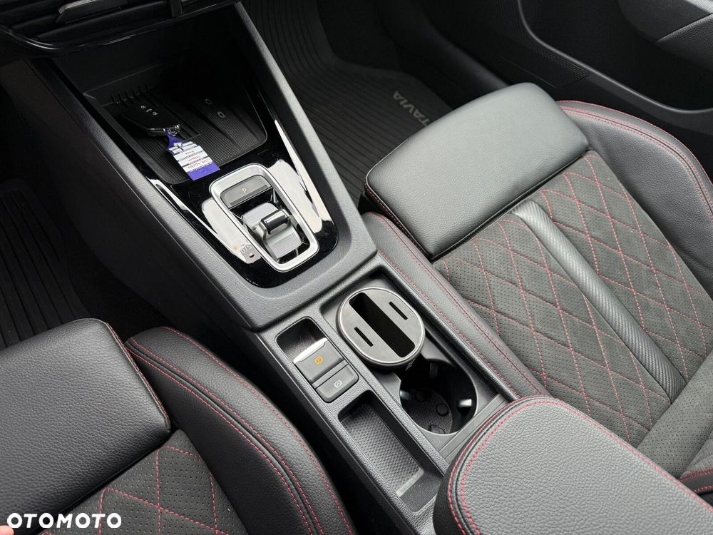 Skoda Octavia 2.0 TSI RS DSG - 18