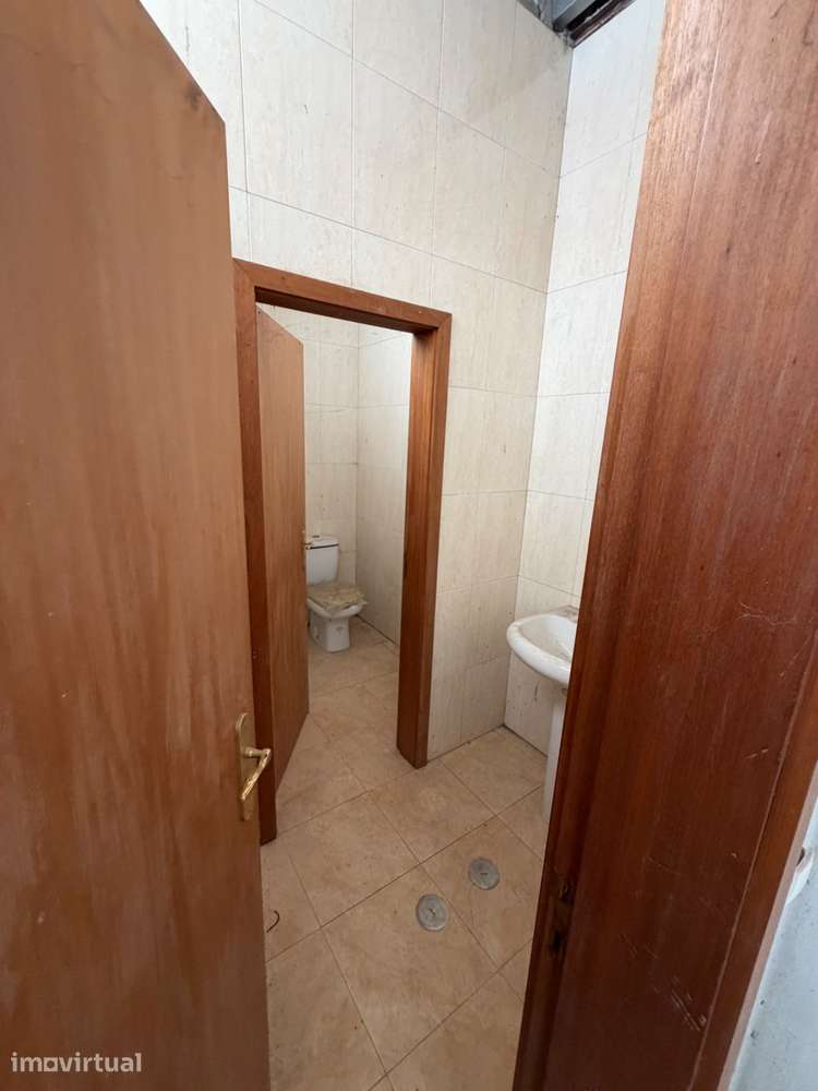 Espaço Comercial Nogueira, Maia - Grande imagem: 5/8