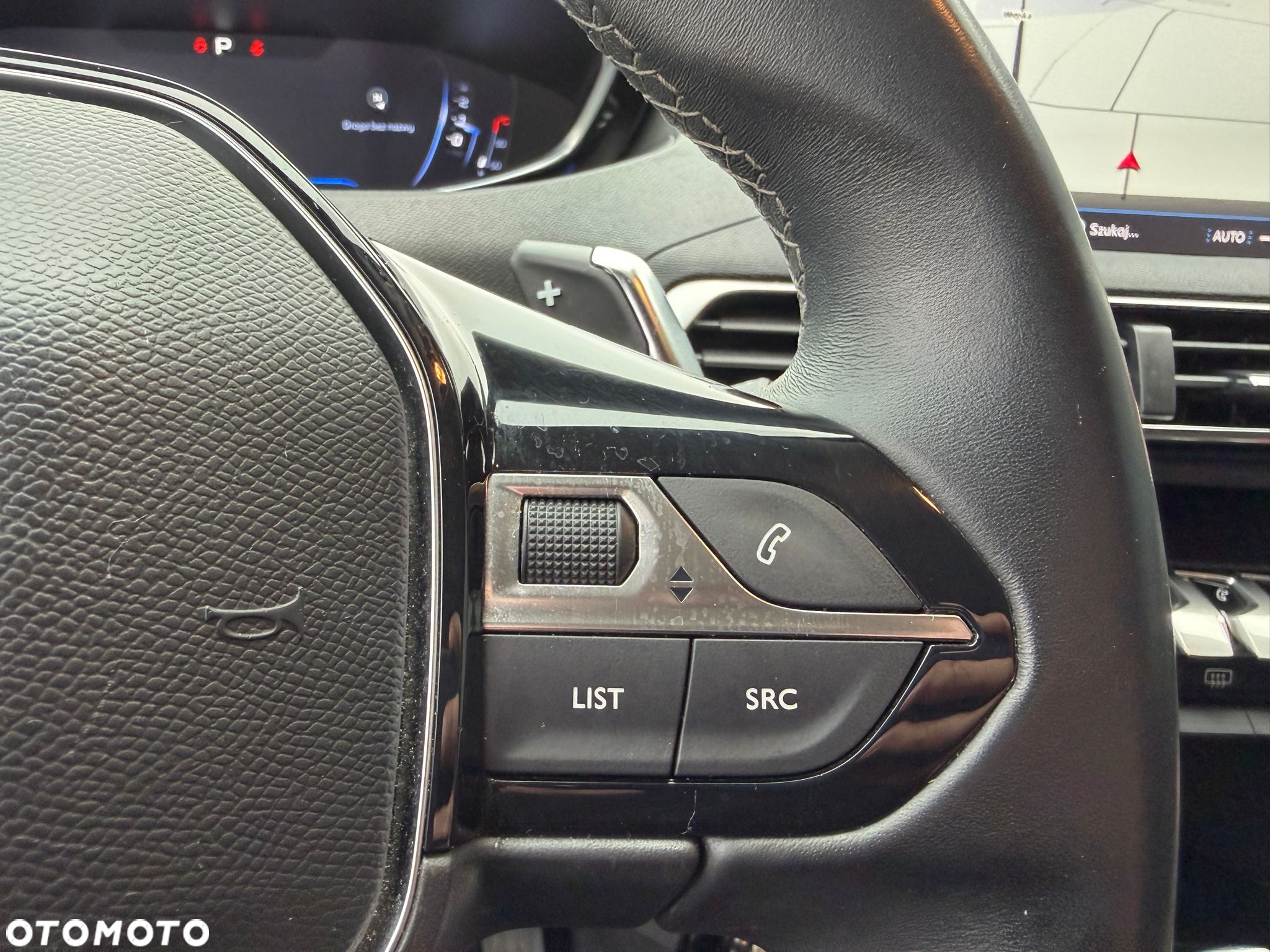 Peugeot 3008 1.5 BlueHDi Active S&S EAT8 - 15