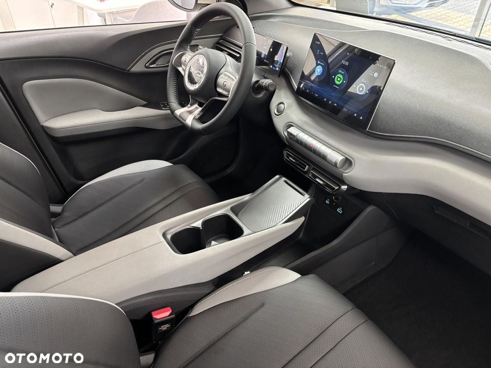 BYD Dolphin Surf - 10