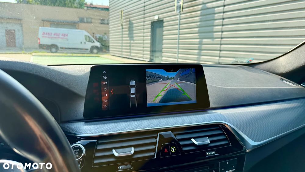 BMW Seria 5 520d xDrive M Sport sport - 19
