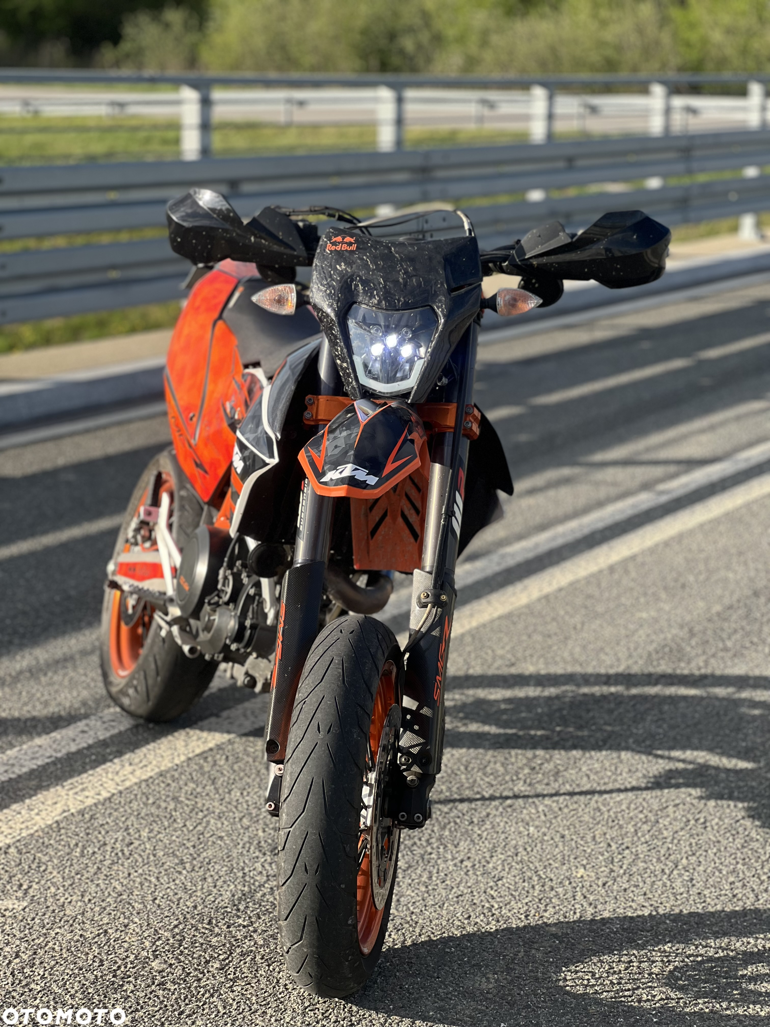 KTM SMC