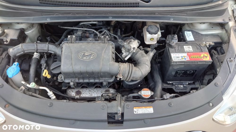 Hyundai i10 1.1 Edition 20 - 16