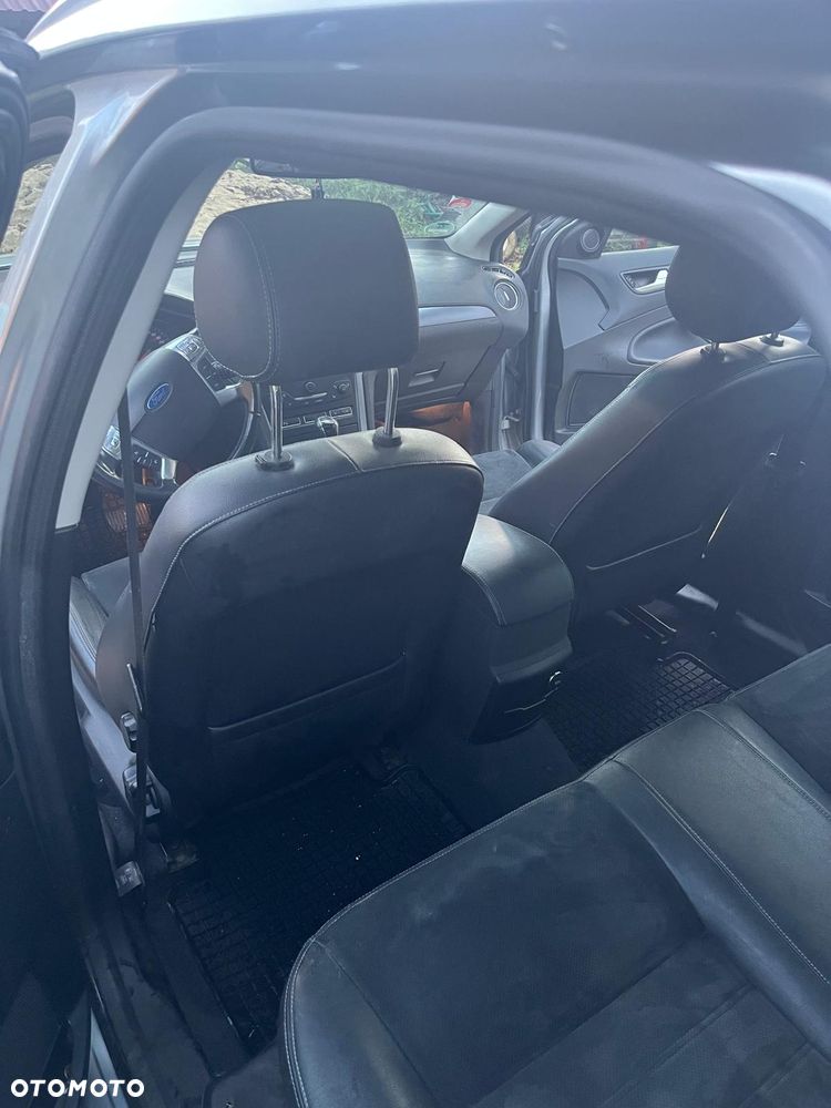 Ford Mondeo 2.2 TDCi Trend - 24