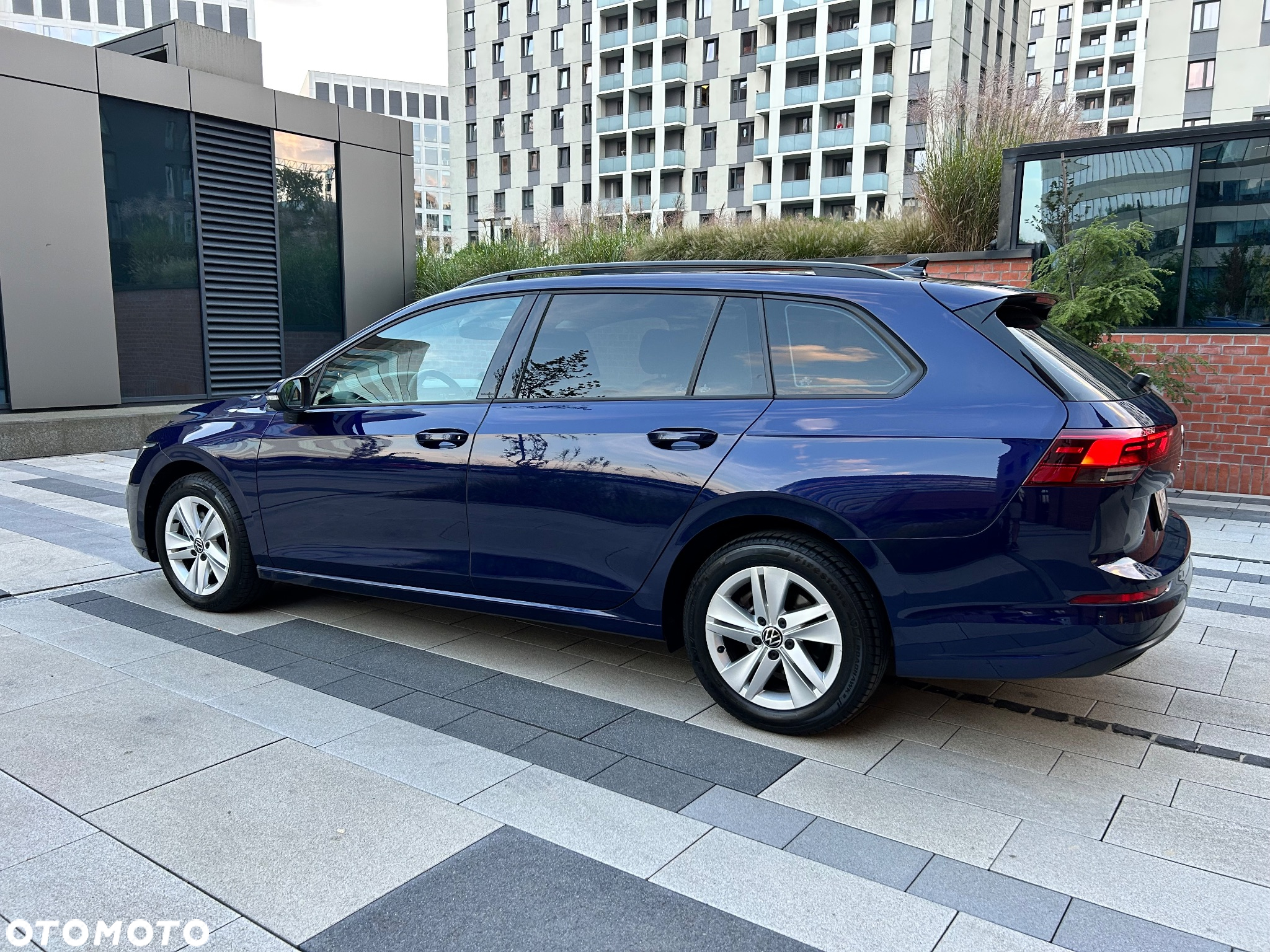 Volkswagen Golf VIII 2.0 TDI Life DSG - 10