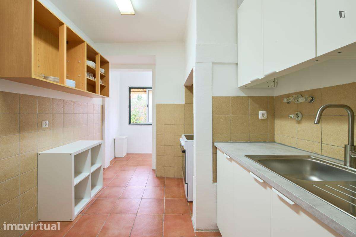 Quarto - localizado em São Bento Lisbon - Grande imagem: 4/29