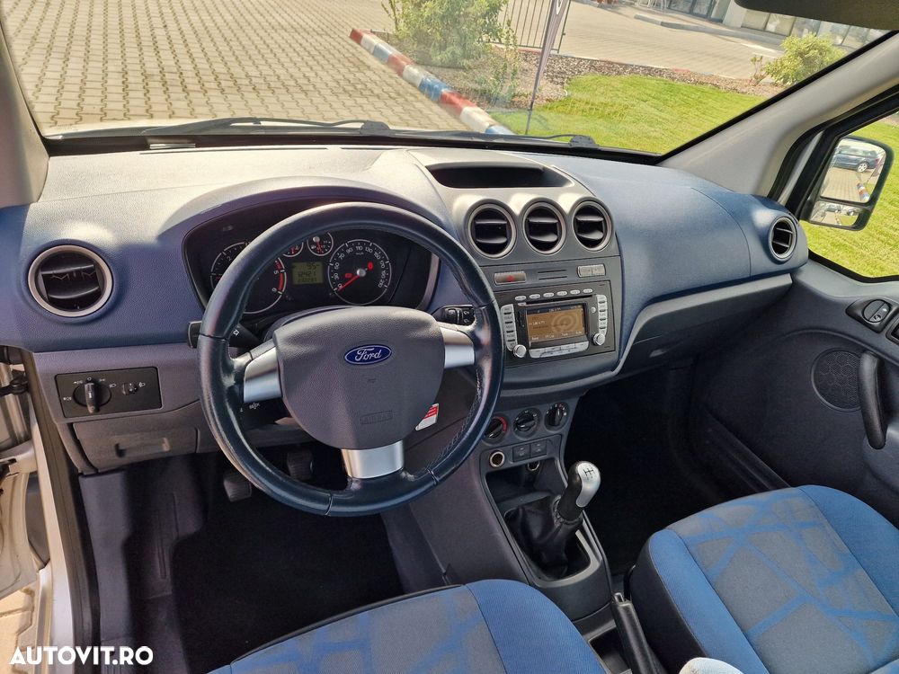 Ford Transit Connect - 5