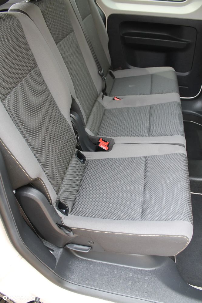 Volkswagen Caddy 1.4 TSI Alltrack DSG - 32