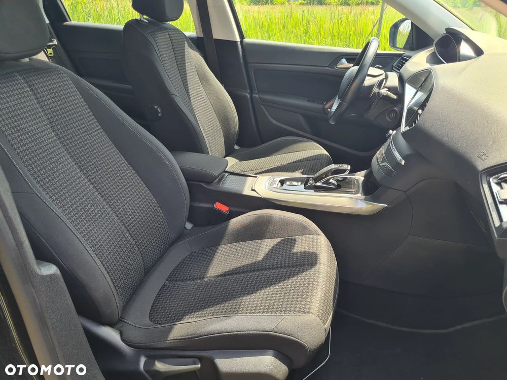Peugeot 308 - 15