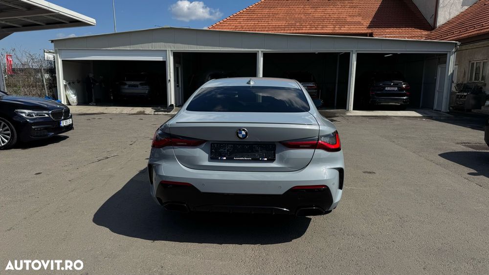 BMW M4 M440i xDrive - 7