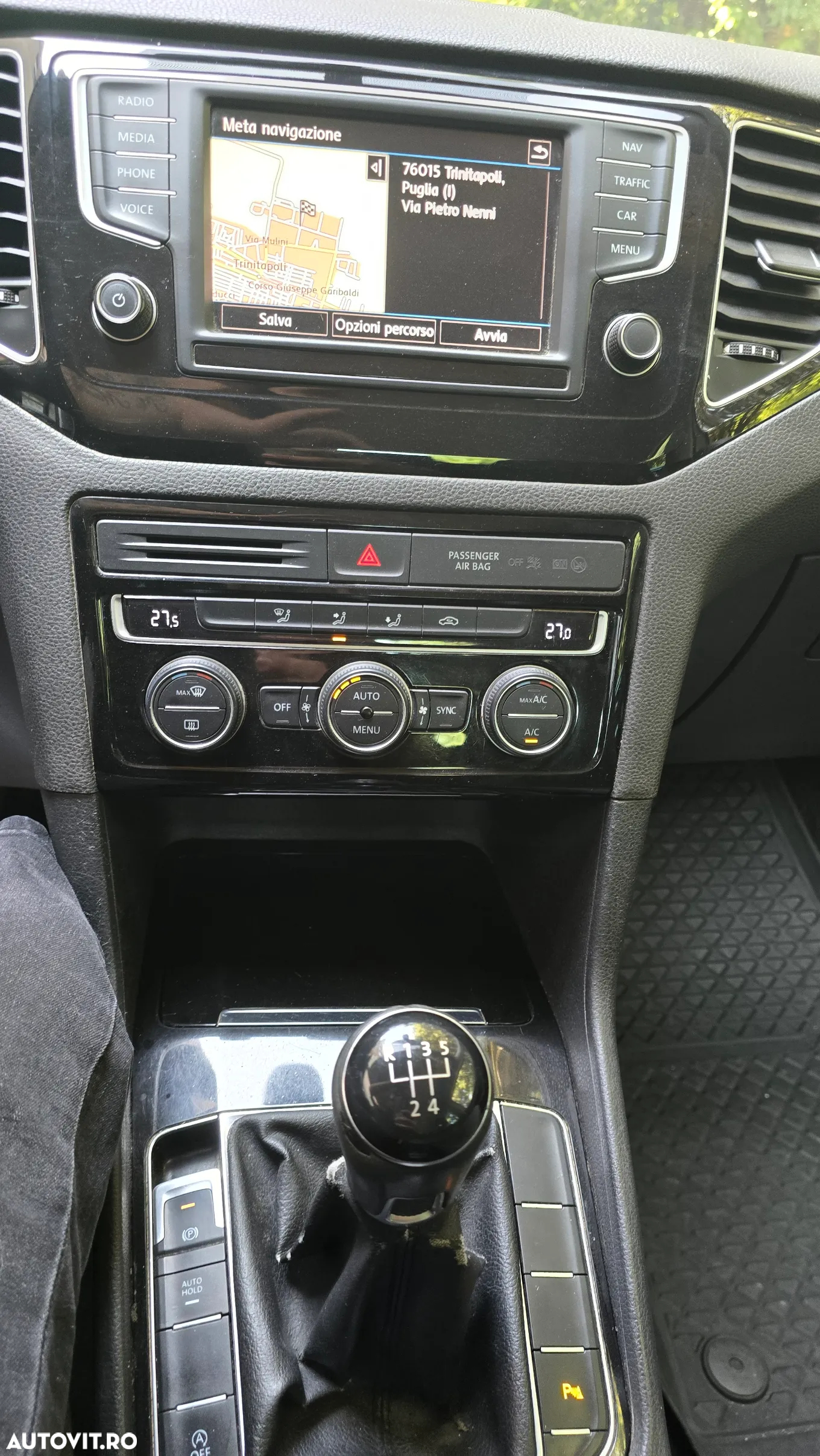 Volkswagen Golf Sportsvan 1.6 TDI BlueMotion Comfortline - 9