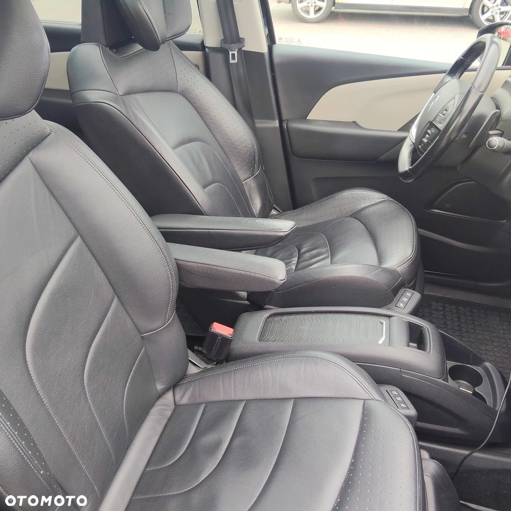 Citroën C4 Picasso BlueHDi 150 EAT6 SHINE - 19