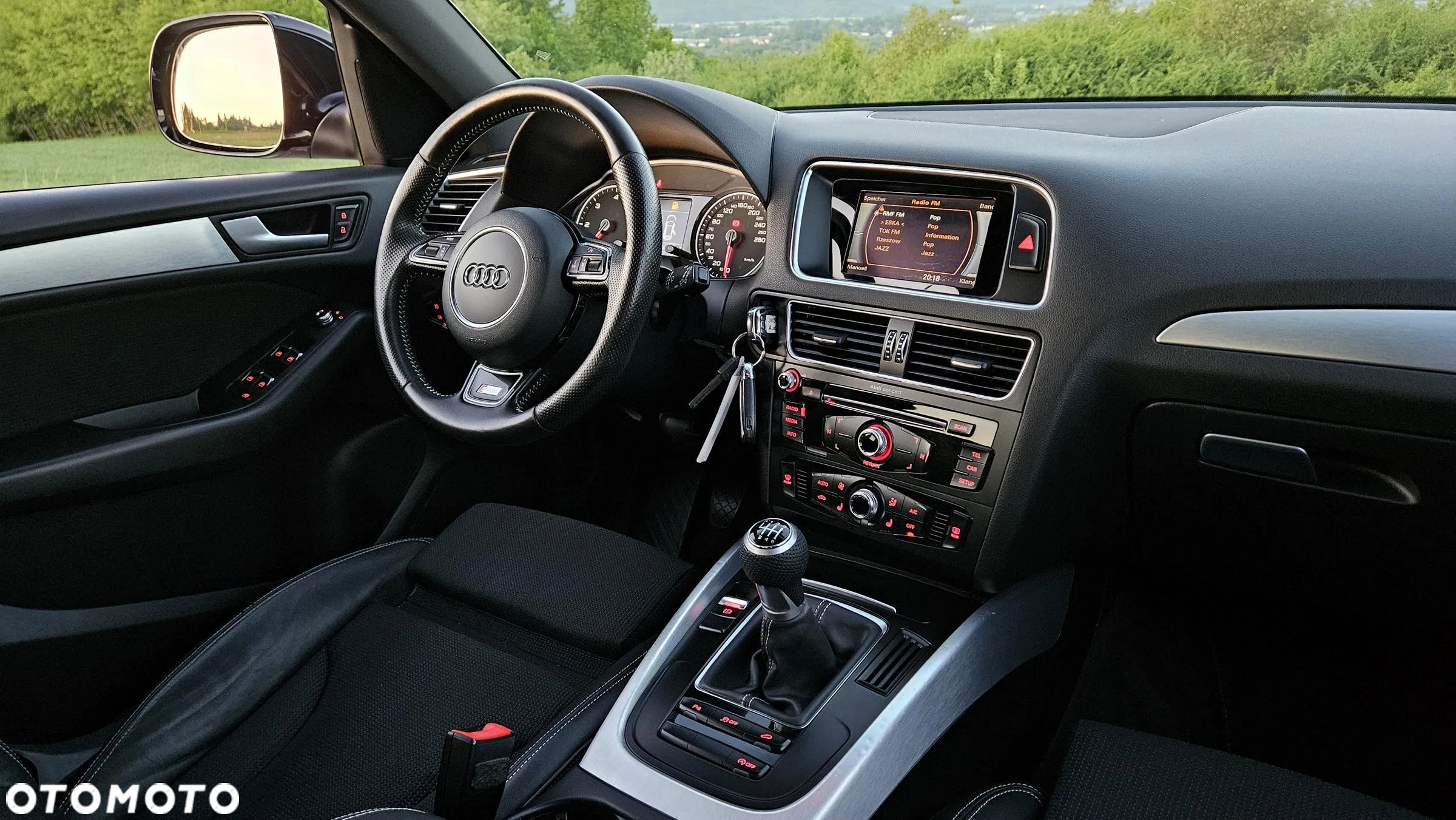Audi Q5 2.0 TDI quattro - 28