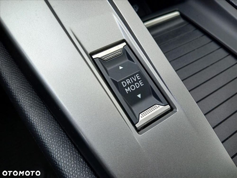 Peugeot 308 Hybrid 136 e-DSC6 Allure - 21