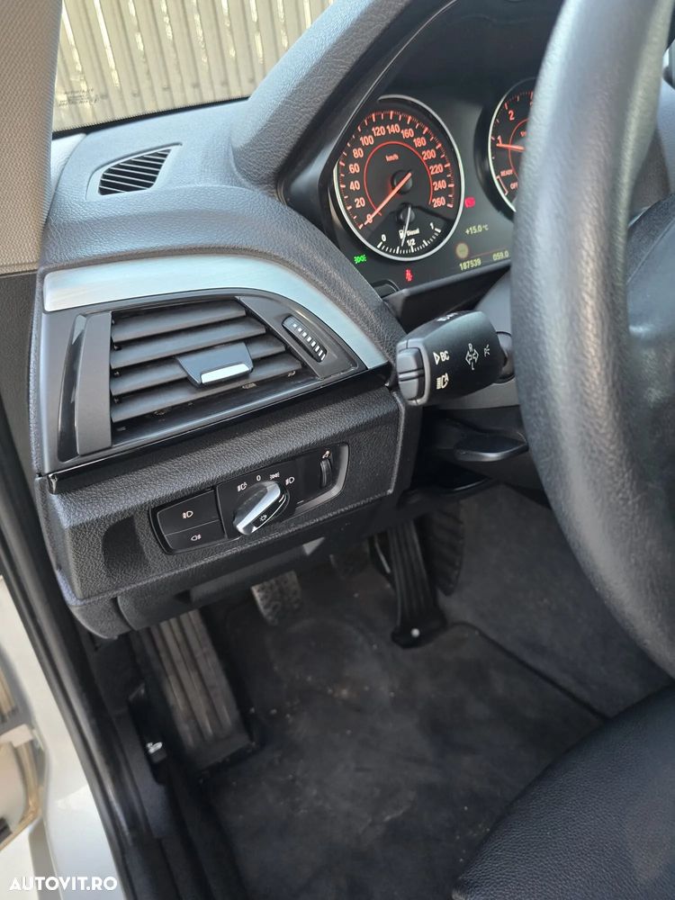 BMW Seria 1 120d Sport Line - 16
