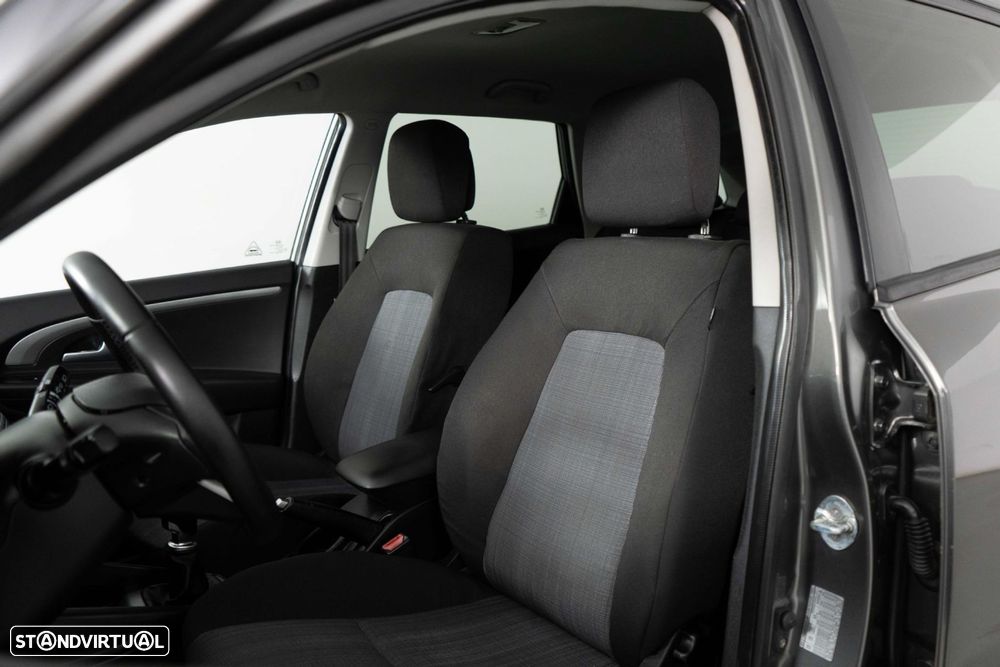 Kia Ceed SW 1.6 CRDi LX ISG - 9