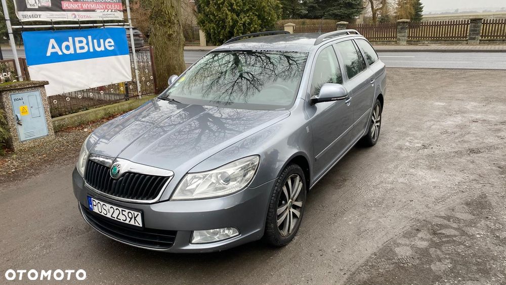 Skoda Octavia 1.6 TDI Edition DSG - 1