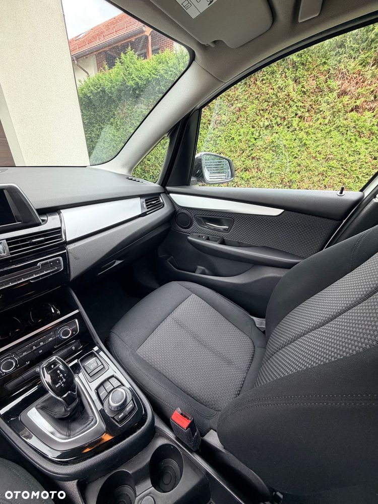 BMW Seria 2 218i GPF - 11