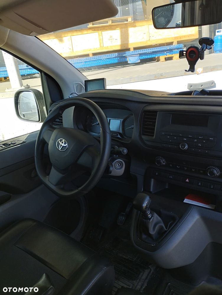 Toyota Proace - 7