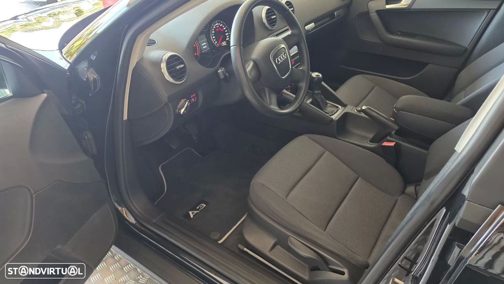 Audi A3 Sportback 2.0 TDi Attraction Business Line - 7