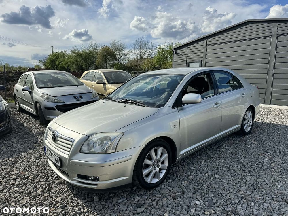 Toyota Avensis 1.8 VVT-i Sol Premium - 6
