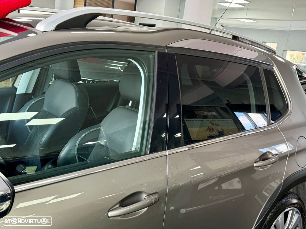 Peugeot 2008 1.2 PureTech Crossway - 9