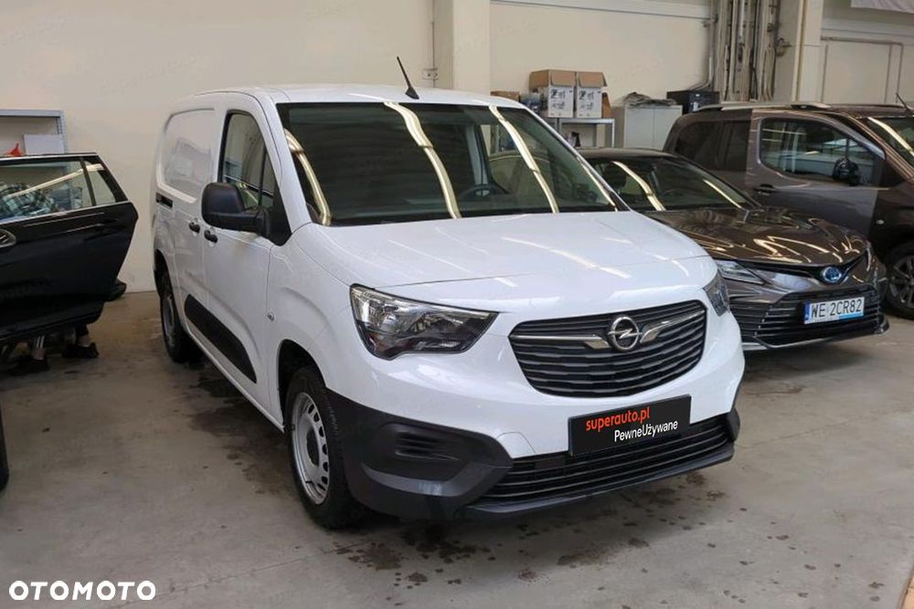 Opel Combo Van Cargo XL L2H1 1.5 102 KM - 4