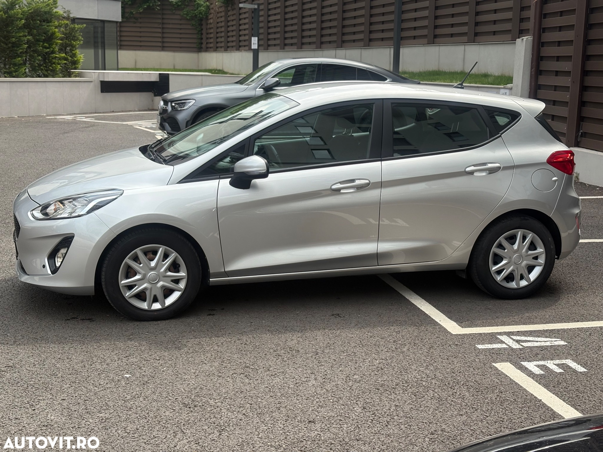 Ford Fiesta 1.0 EcoBoost Powershift Trend - 4