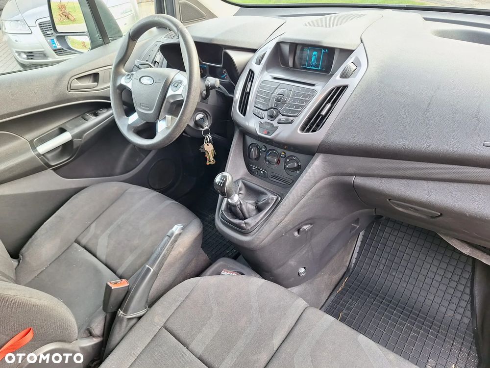 Ford Transit Connect - 11