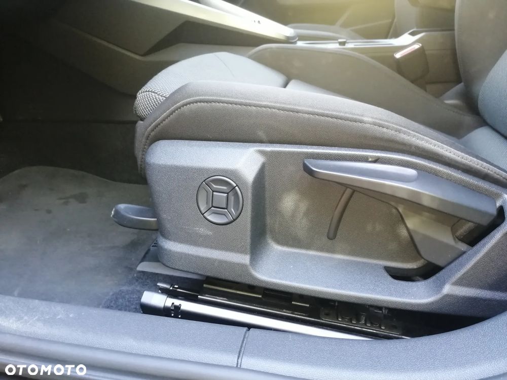 Audi A3 Sportback ver-35-tfsi-sport-s-tronic - 28