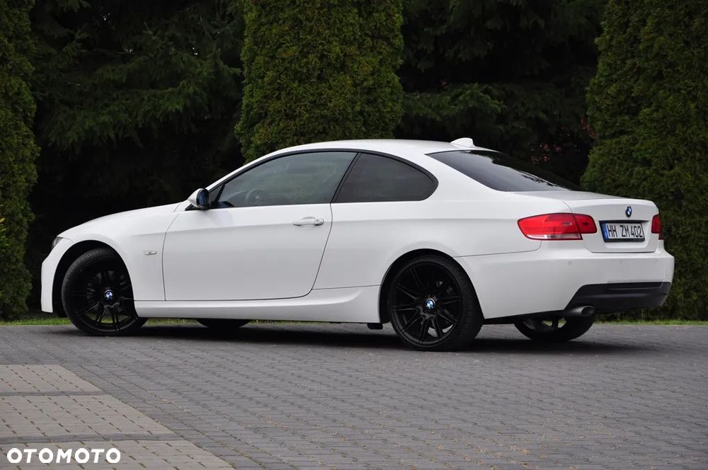 BMW Seria 3 320d - 30