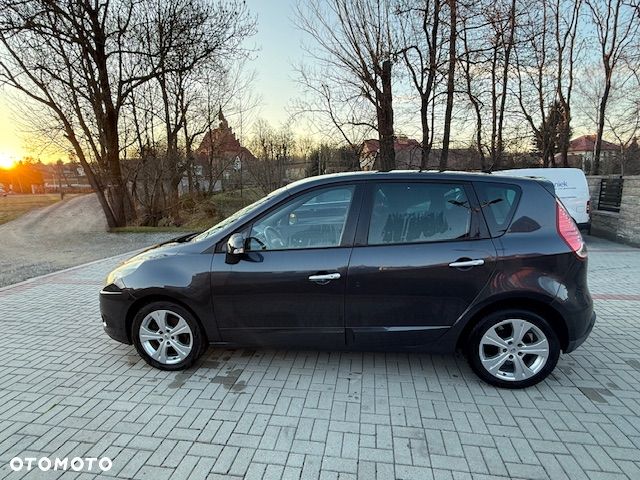 Renault Scenic dCi 130 FAP Start & Stop Bose Edition - 4