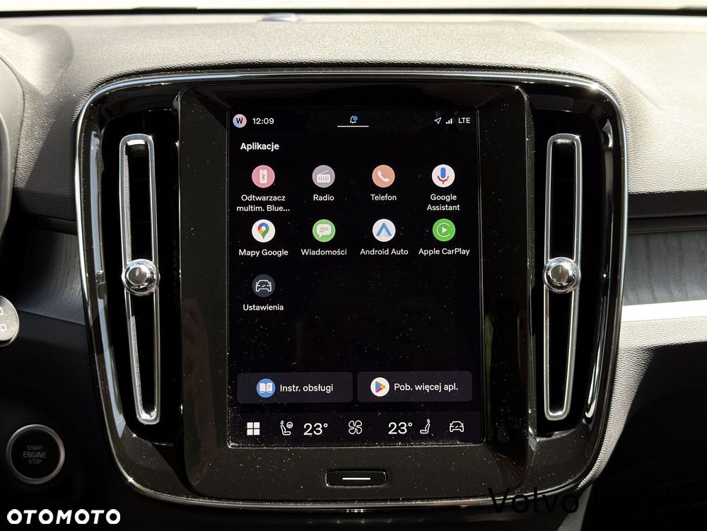 Volvo XC 40 - 24