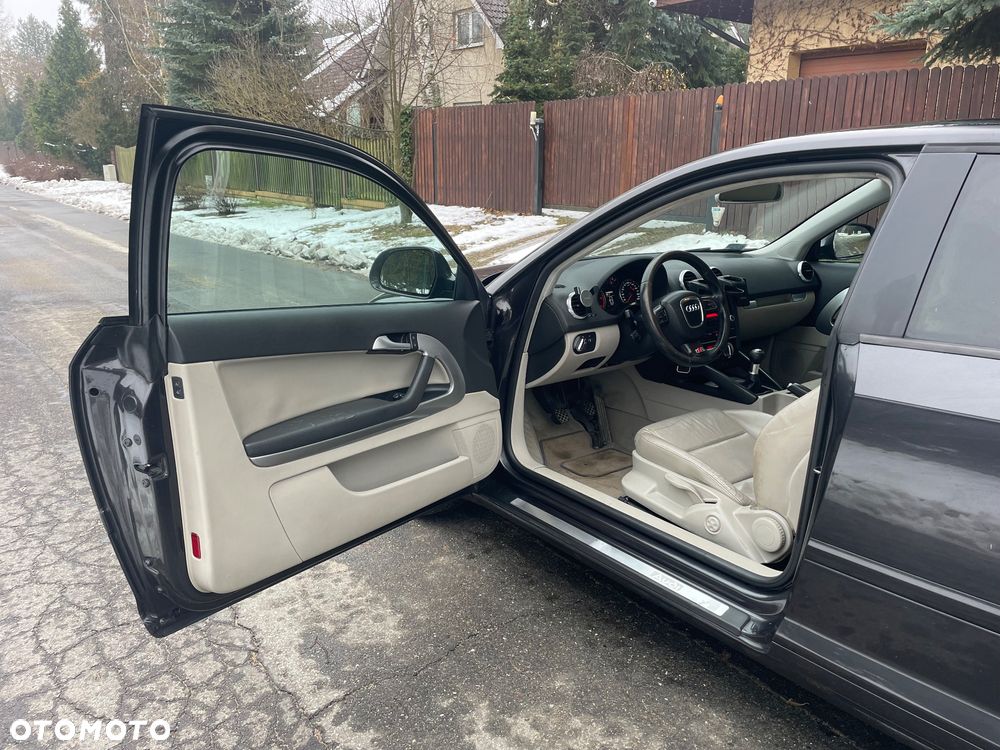 Audi A3 3-drzwiowe 2.0 TDI Ambition - 8