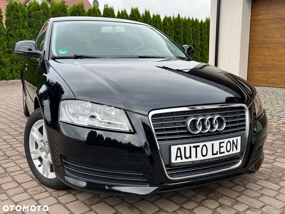 Audi A3 Sportback 1.6 Ambiente - 4