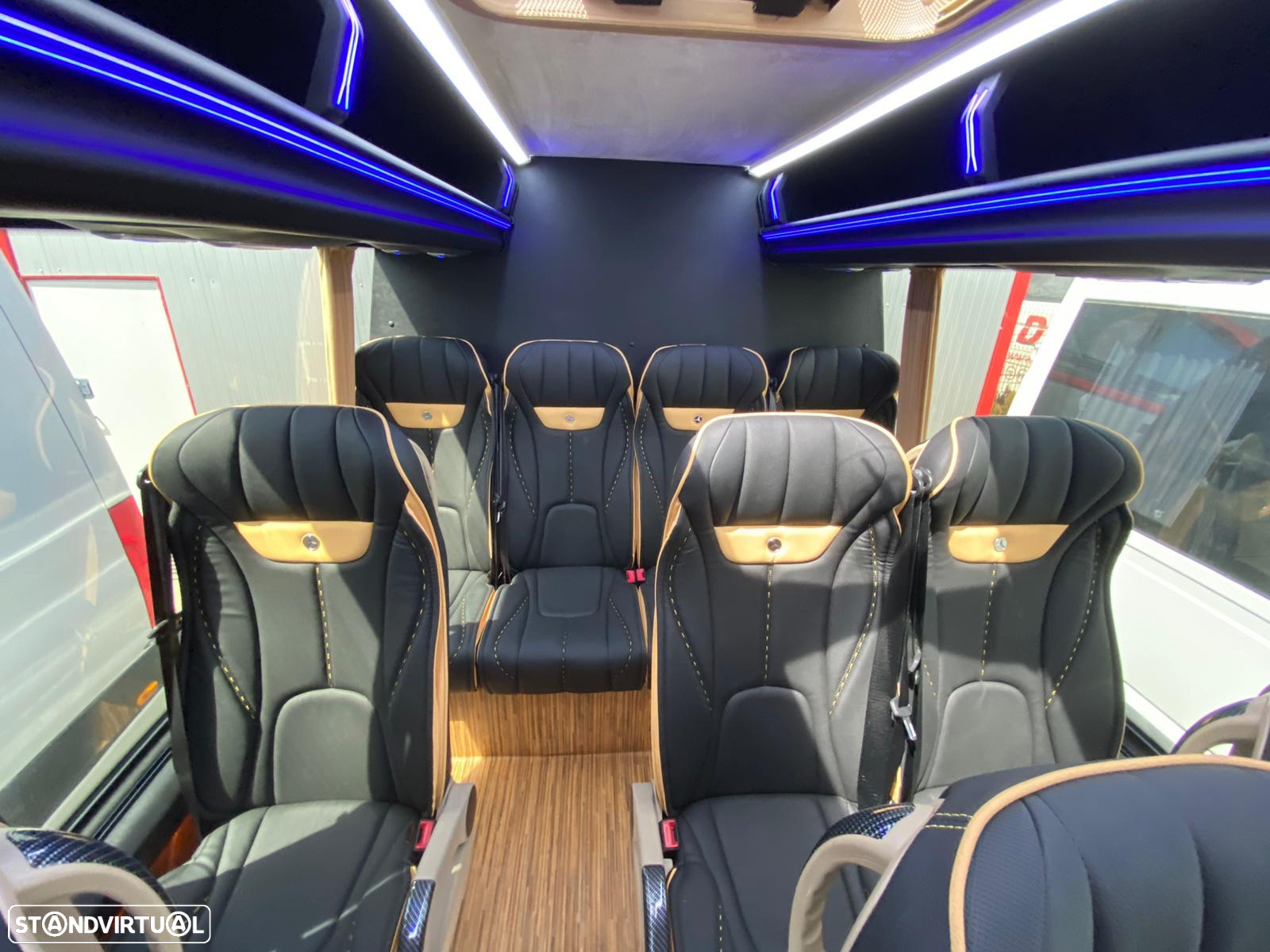 Mercedes Benz Sprinter 519 - 17
