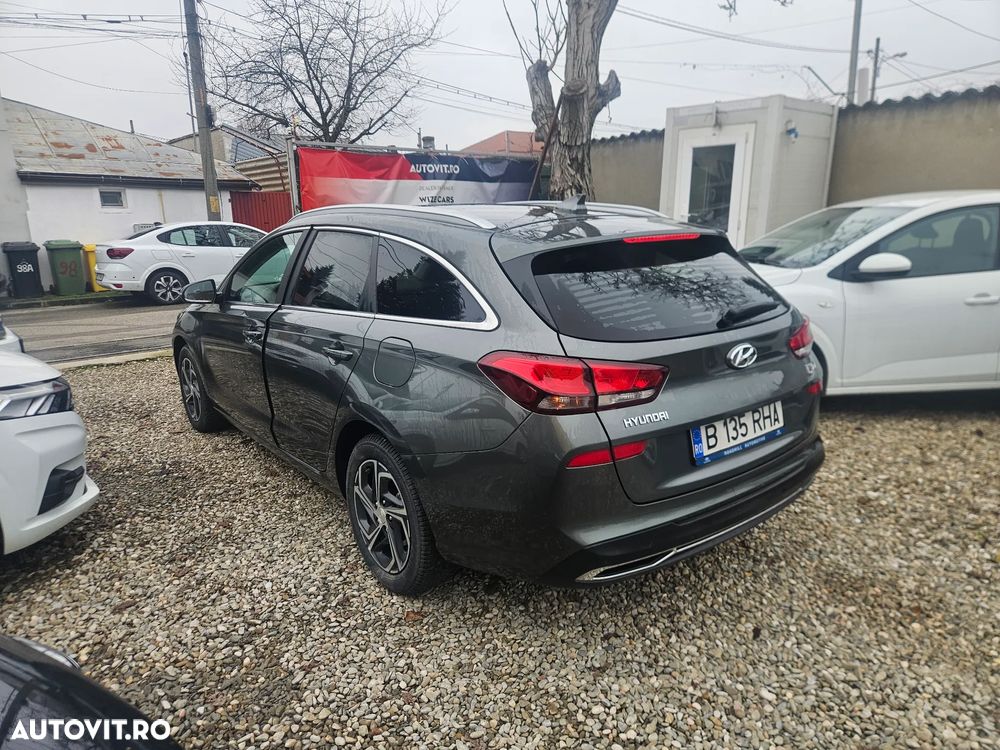 Hyundai i30 Wagon 1.5 110CP M/T Highway - 2