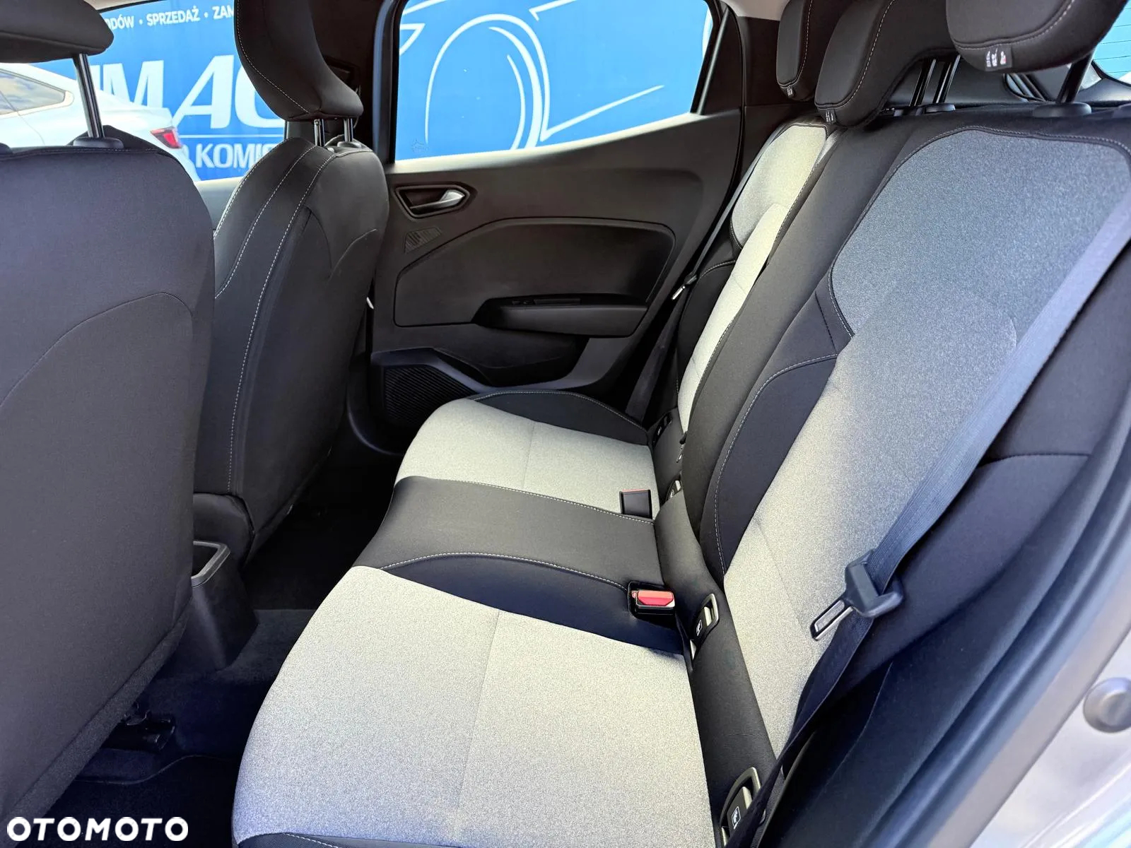 Renault Clio TCe 90 EQUILIBRE - 12