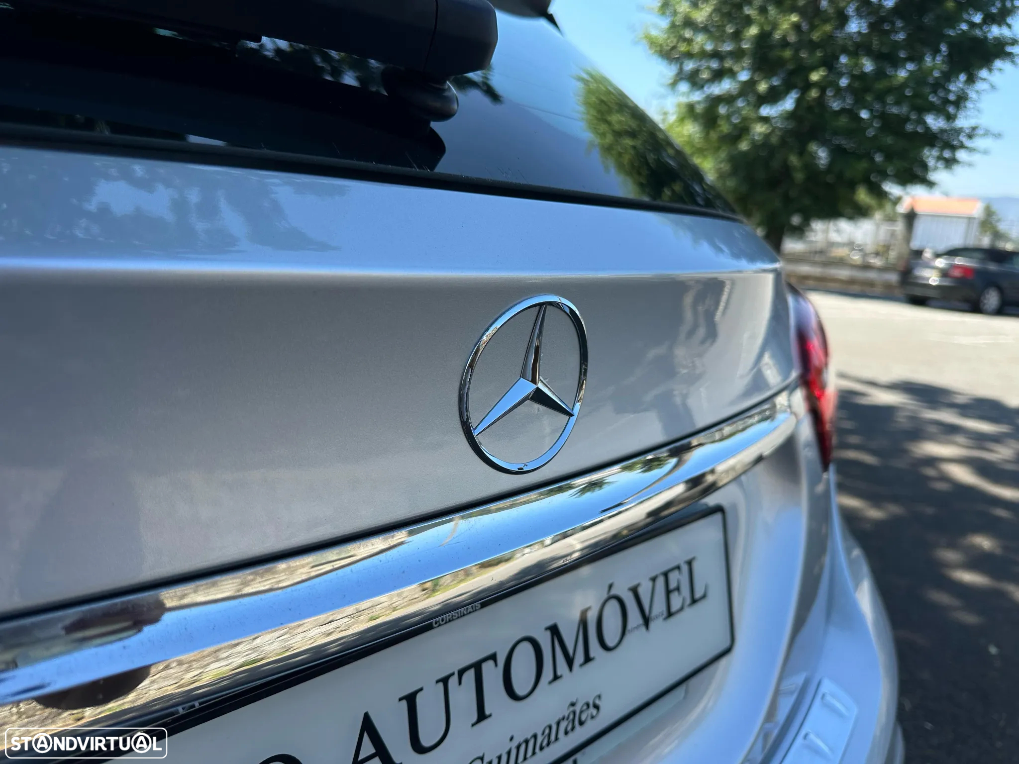 Mercedes-Benz GLA 200 7G-DCT AMG Line - 16
